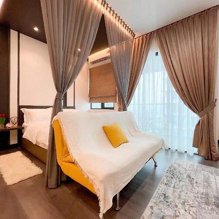 Aurora Vista Homestay Bangi At Vista Bangi With Wifi Netflix Gym Sauna Coway Swimming Pool-River View Каджанг Экстерьер фото