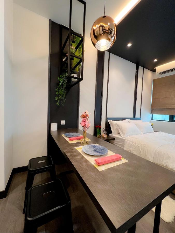 Aurora Vista Homestay Bangi At Vista Bangi With Wifi Netflix Gym Sauna Coway Swimming Pool-River View Каджанг Экстерьер фото