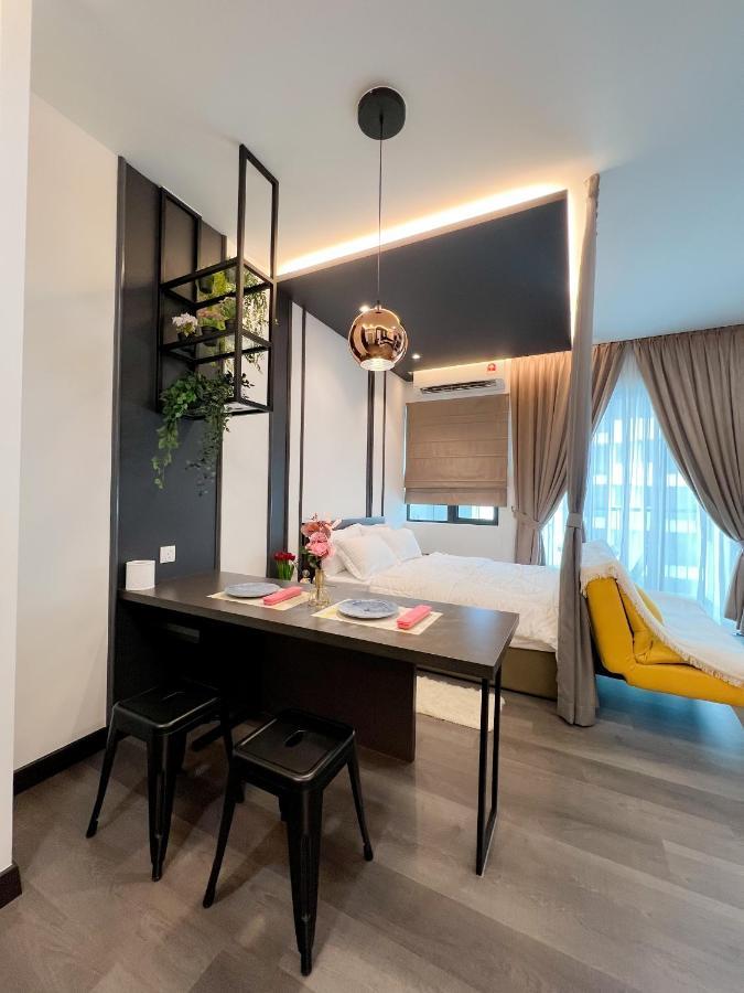 Aurora Vista Homestay Bangi At Vista Bangi With Wifi Netflix Gym Sauna Coway Swimming Pool-River View Каджанг Экстерьер фото