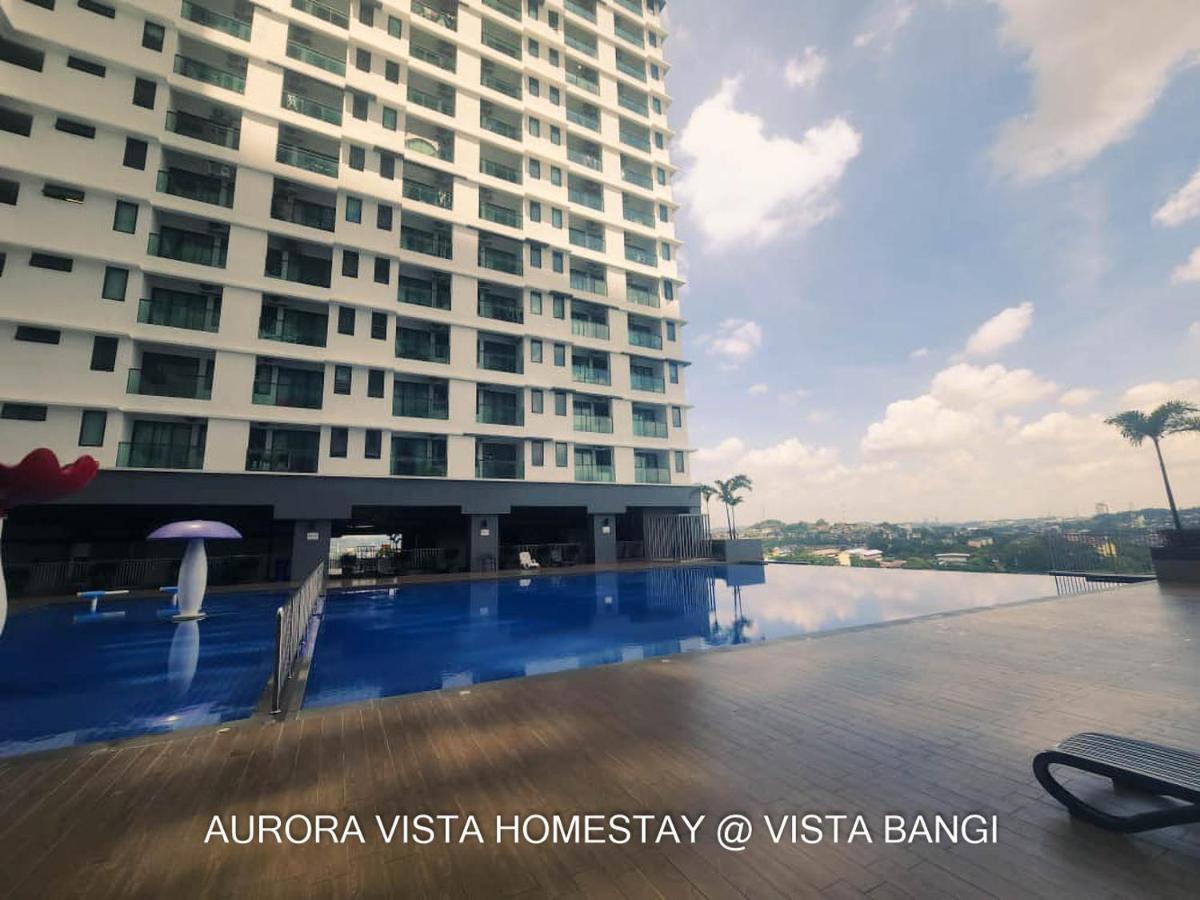 Aurora Vista Homestay Bangi At Vista Bangi With Wifi Netflix Gym Sauna Coway Swimming Pool-River View Каджанг Экстерьер фото